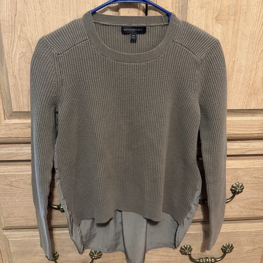 Banana Republic Women's Olive Green‎ Long Sleeve Back Knit Sweater Blouse Sz XS